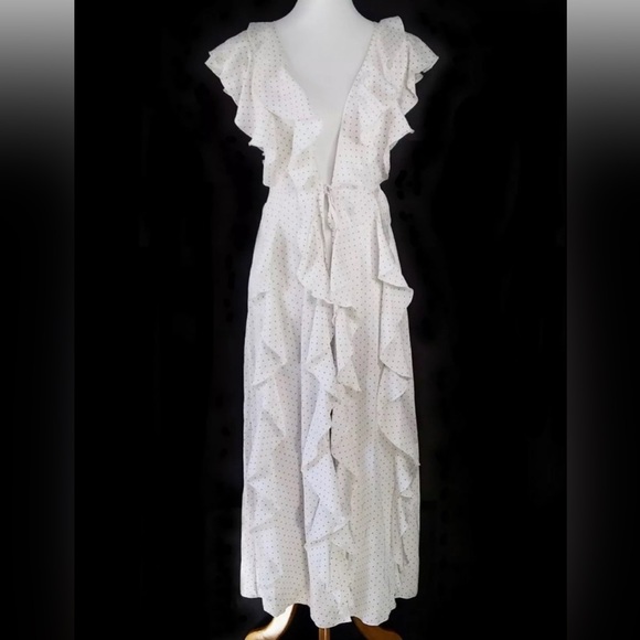 BNWT VICTORIA’S SECRET SILKY SATIN IVORY RUFFLED BLACK POLKA DOT ROBE - Picture 1 of 9